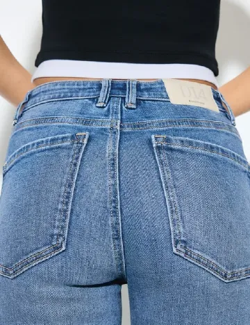 Blugi Stradivarius, albastru