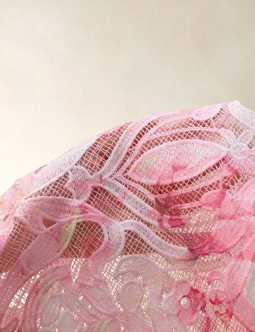 Compleu Anewsta, roz