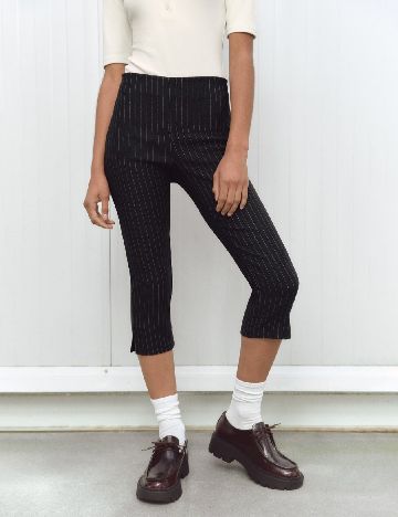 Pantaloni trei sferturi Zara, bleumarin inchis