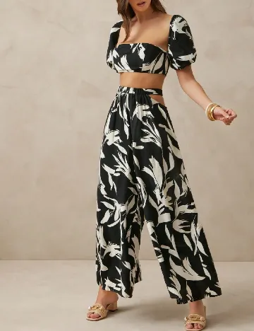 Pantaloni SHEIN, negru/crem