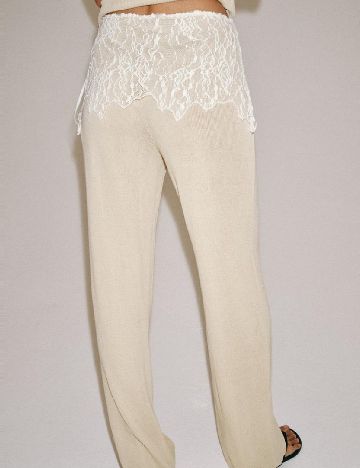 Pantaloni Zara, crem