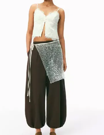 Top Stradivarius, ecru