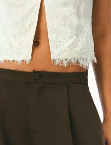 Top Stradivarius, ecru