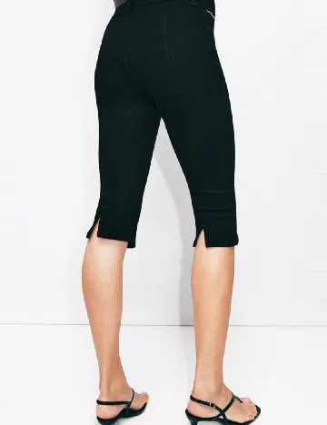 Pantaloni trei sferturi Zara, negru