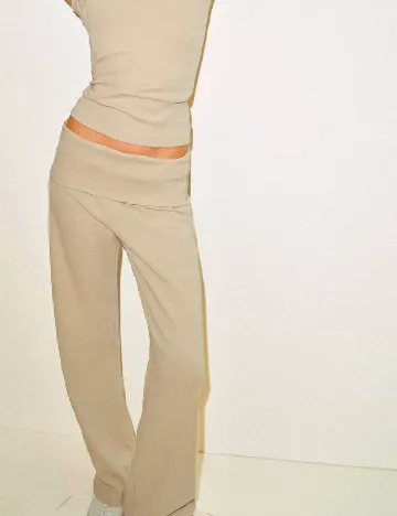 Pantaloni Zara, crem