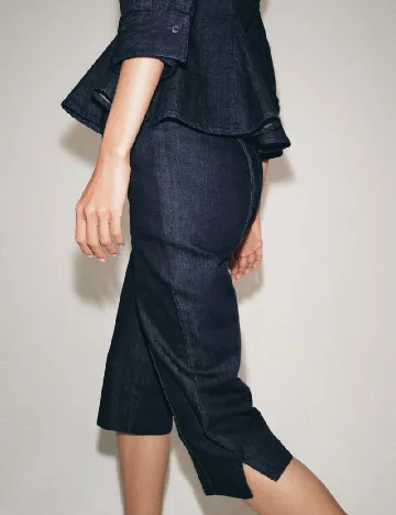 Pantaloni trei sferturi Zara, bleumarin