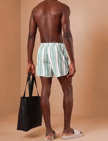 Pantaloni scurti SUMWON, verde/alb