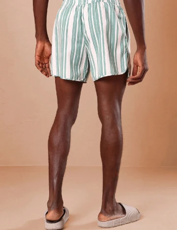 Pantaloni scurti SUMWON, verde/alb