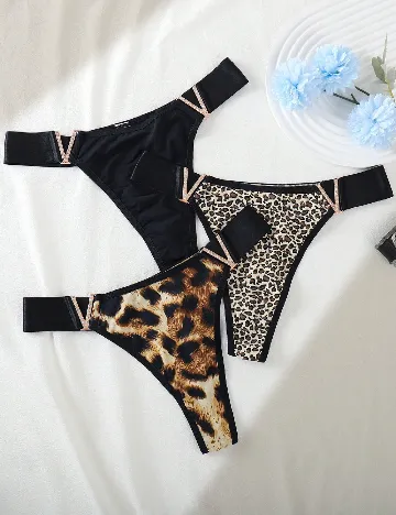 Set chiloti 3 perechi SHEIN, mix culori