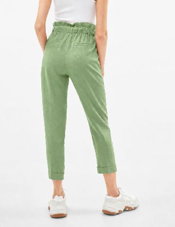 Pantaloni Bershka, verde
