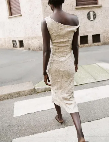 Rochie medie Zara, crem