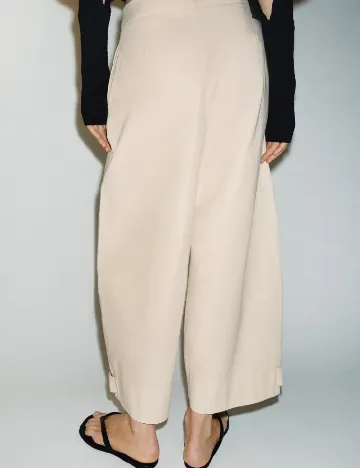 Pantaloni Zara, crem