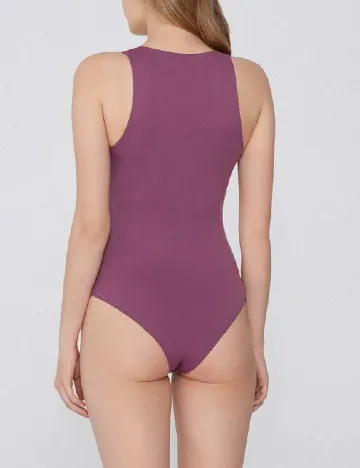 Body Tezenis, mov