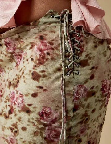 Fusta Missguided, floral print