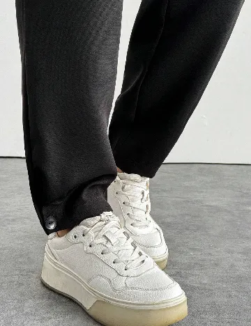 Pantaloni SHEIN, negru