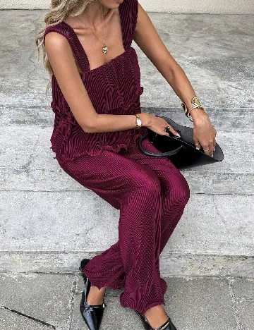 Compleu SHEIN, pruna