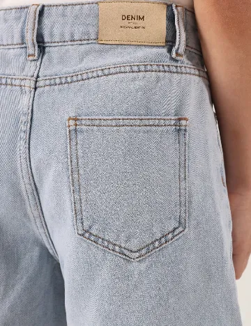 Pantaloni scurti SUMWON, albastru