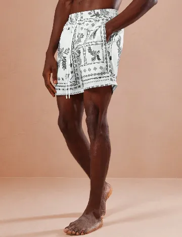 Pantaloni scurti SUMWON, alb