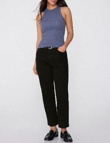 Maiou Tezenis, albastru