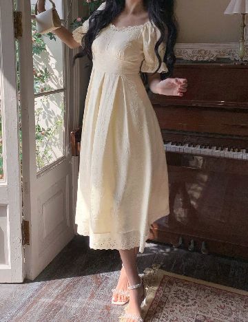 Rochie medie Dazy, crem