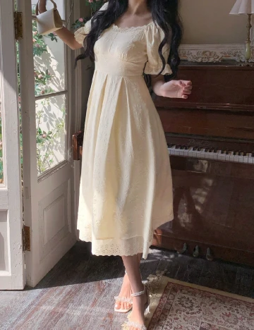 Rochie medie Dazy, crem