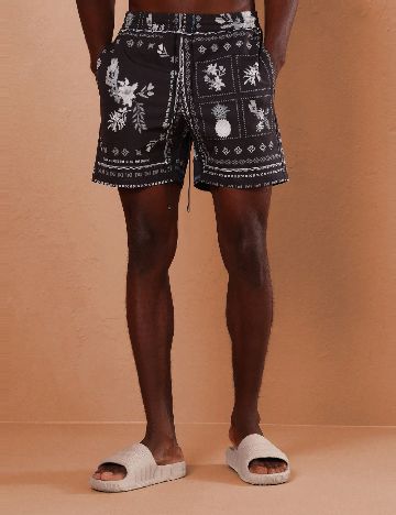 Short de baie SHEIN, mix culori