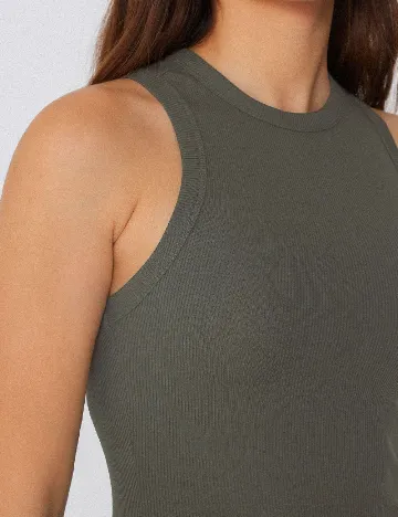 Maiou Tezenis, verde