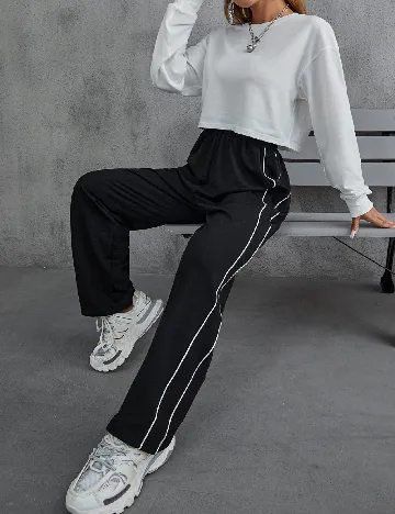 Pantaloni SHEIN, negru