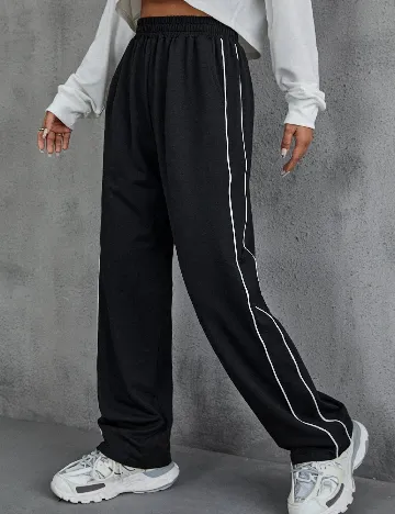 Pantaloni SHEIN, negru