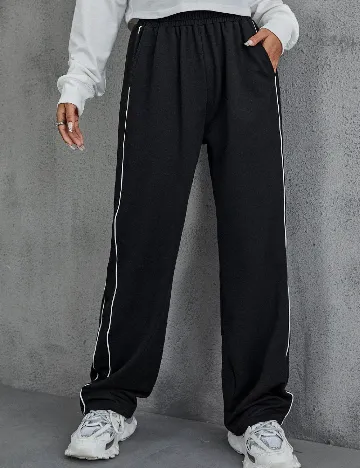 Pantaloni SHEIN, negru