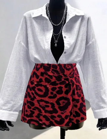 Fusta pantalon SHEIN, rosu