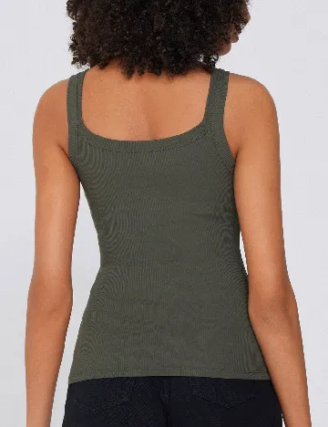 Maiou Tezenis, kaki