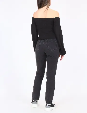 Top Bershka, negru