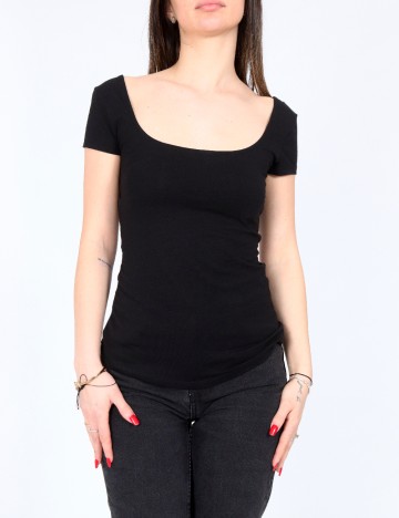 Top Bershka, negru