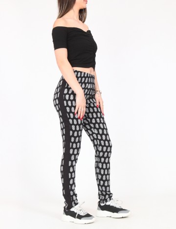 Pantaloni Tezenis, negru