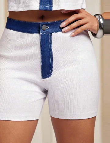 Pantaloni scurti SHEIN, alb