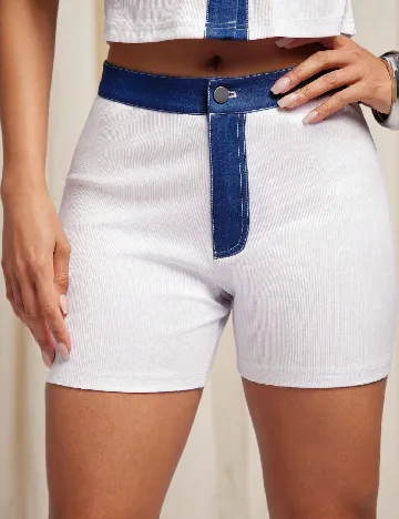 Pantaloni scurti SHEIN, alb