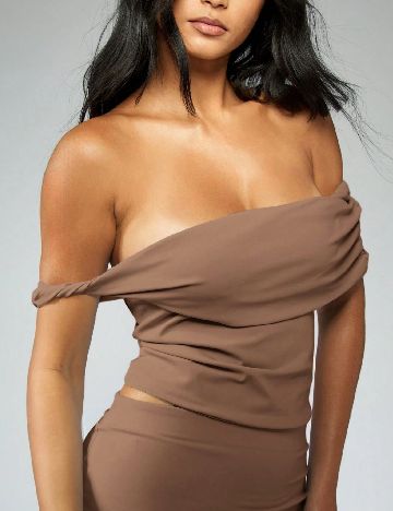 Compleu Missguided, maro
