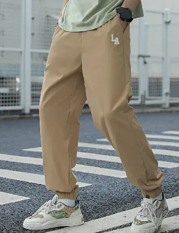 Pantaloni Shein Kids, maro