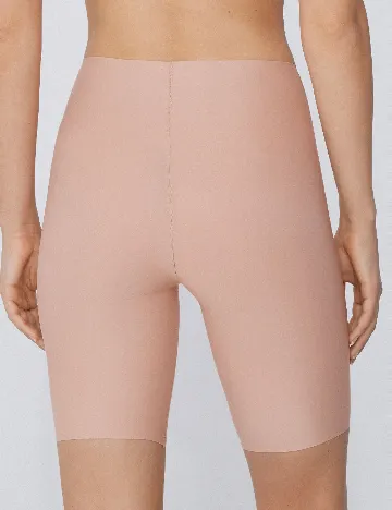 Colanti Tezenis, nude