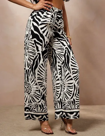 Pantaloni SHEIN, alb/negru