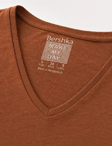 Tricou Bershka, maro