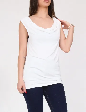 Maiou Tezenis, alb