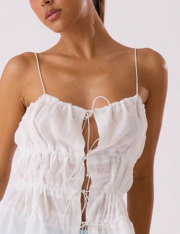 Top Musera, alb