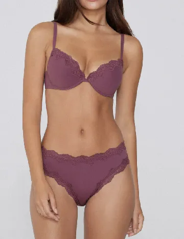 Sutien Tezenis, pruna