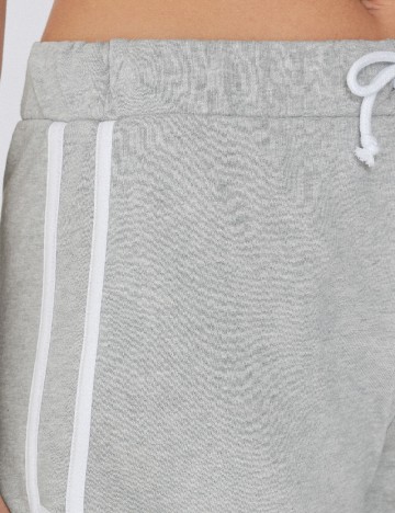 Pantaloni scurti Tezenis, gri