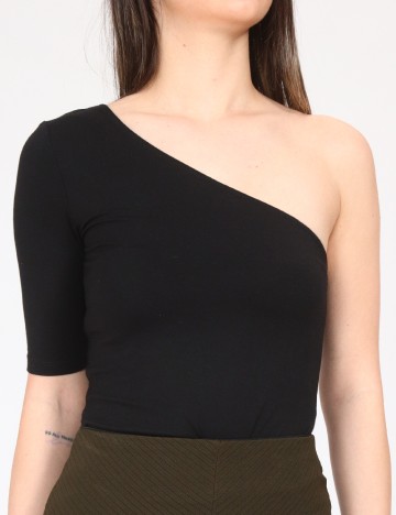 Top Bershka, negru