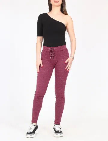 Pantaloni Bershka, grena
