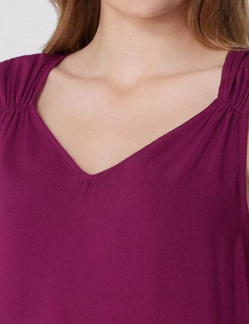 Maiou Tezenis, magenta