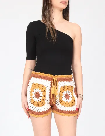 Pantaloni scurti Zara, maro
